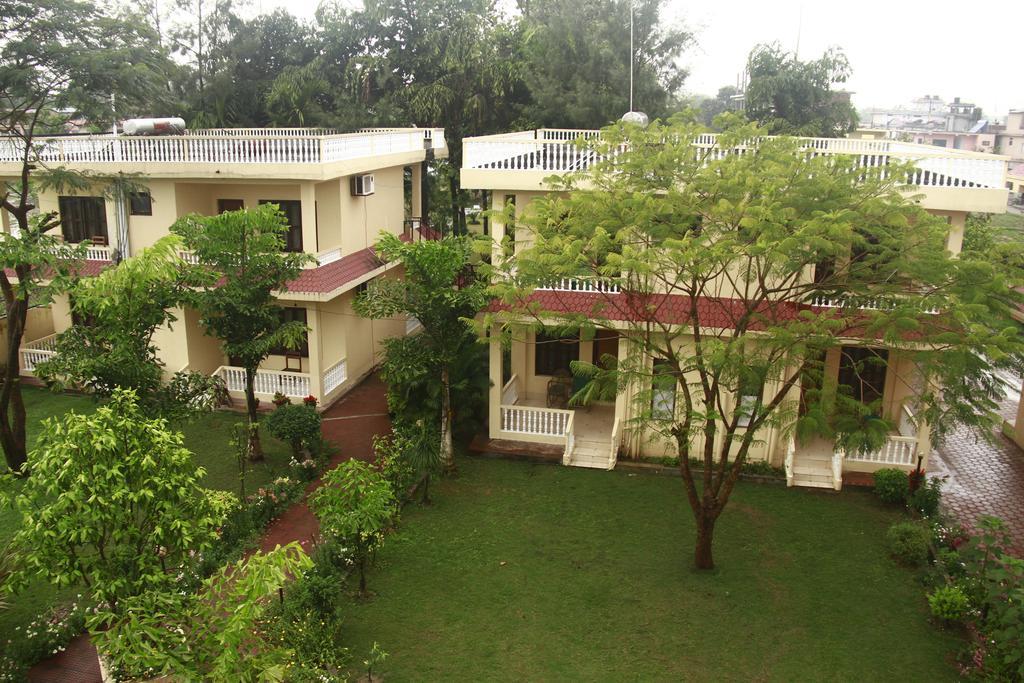 Hotel Rainforest โซราฮา ภายนอก รูปภาพ