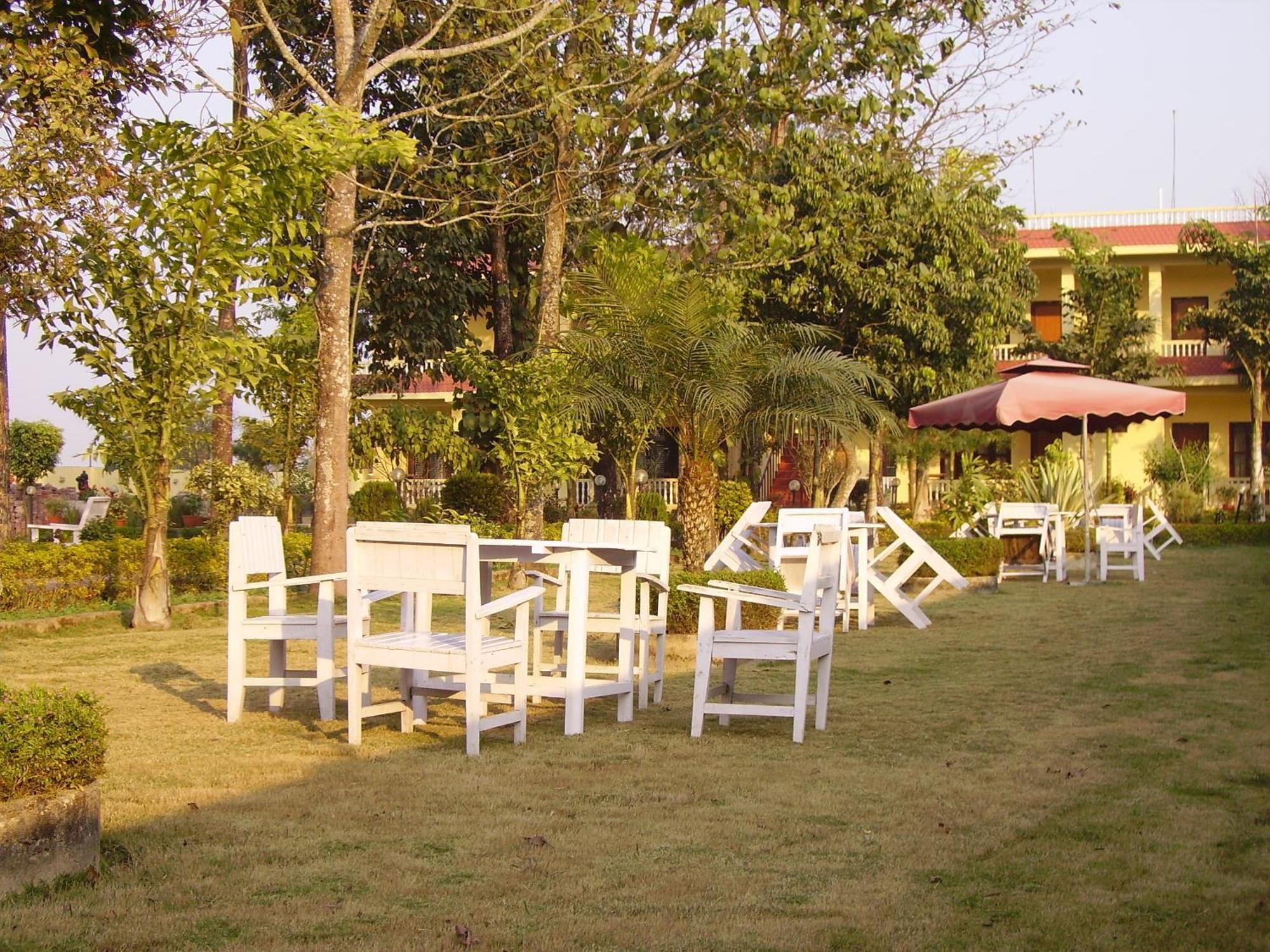 Hotel Rainforest โซราฮา ภายนอก รูปภาพ